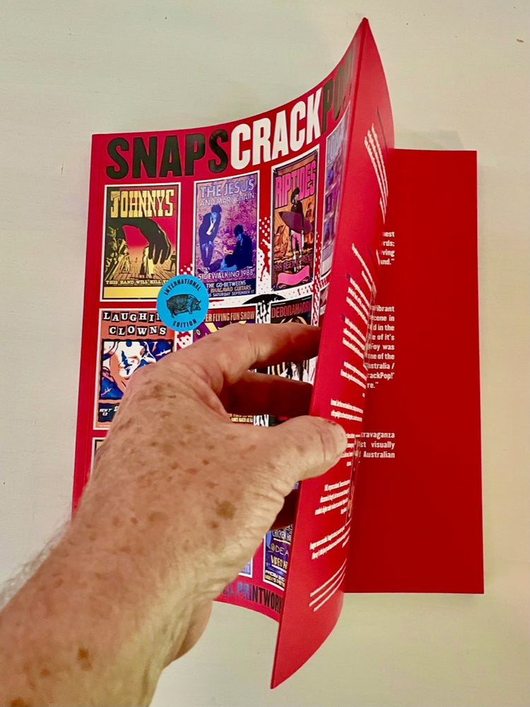 SNAPS CRACK POP!